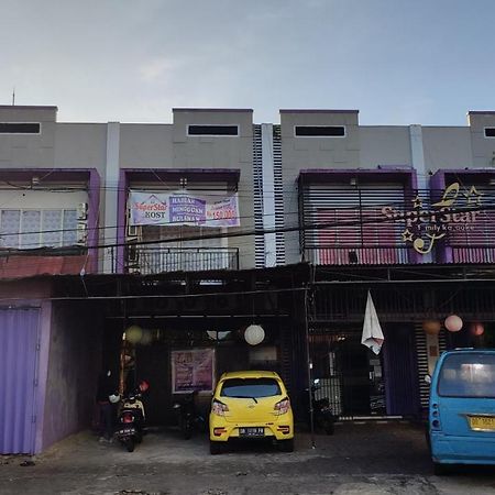 Superstar Residence Tomohon Redpartner Eksteriør billede