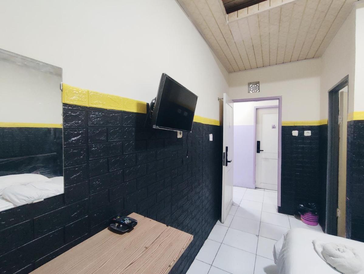 Superstar Residence Tomohon Redpartner Eksteriør billede